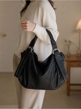 Dissona/ Italy, Black Leather Shoulder Hobo with Contrast Stitching